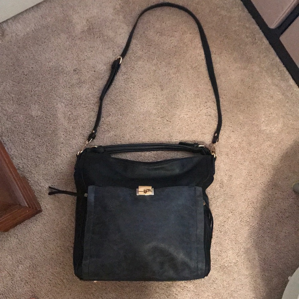 Urban expressions black cross body purse